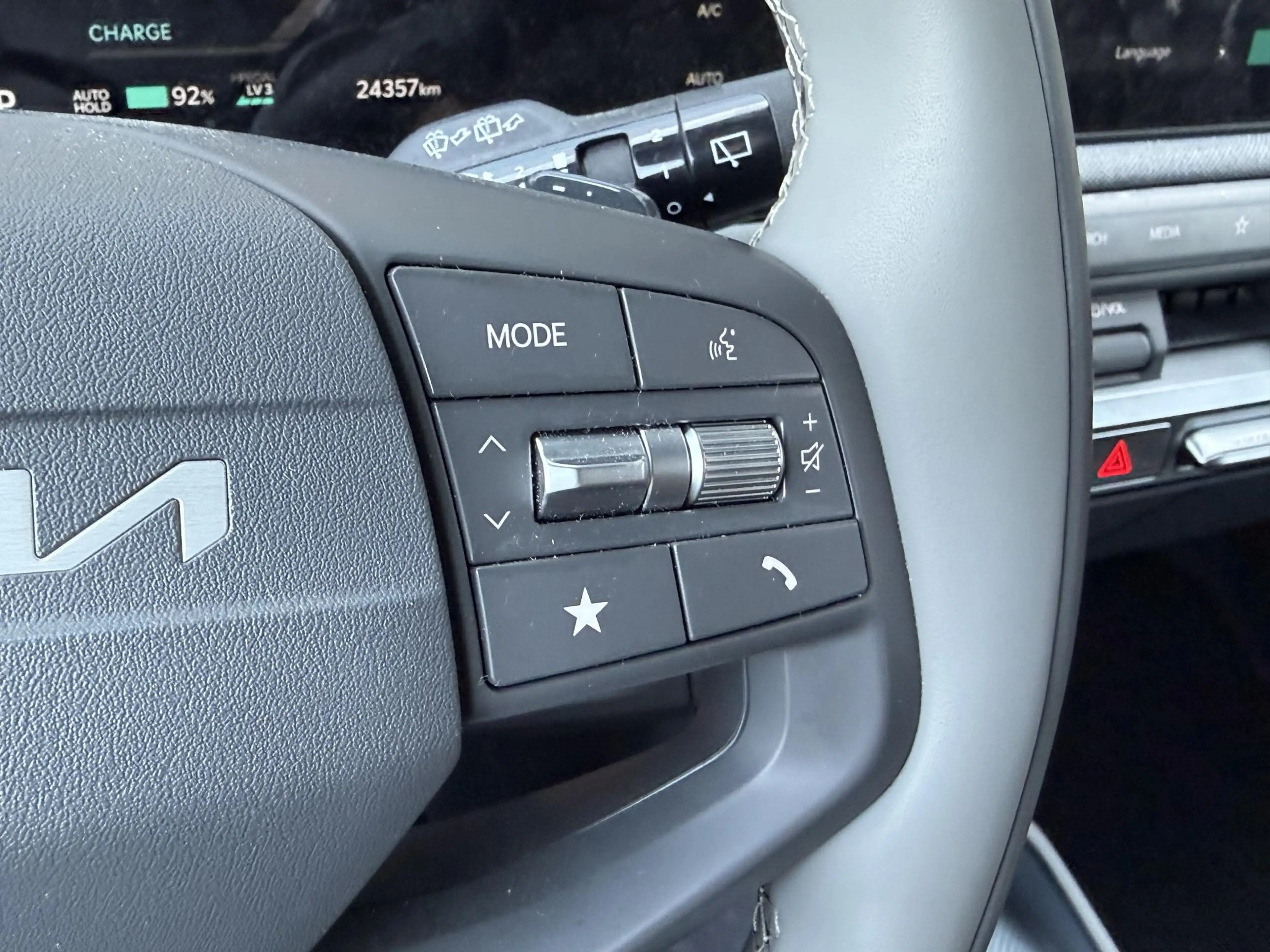 Kia EV3 Plus 81.4 kWh | Dodehoekdetectie| Stoel/stuurverwa — photo 12