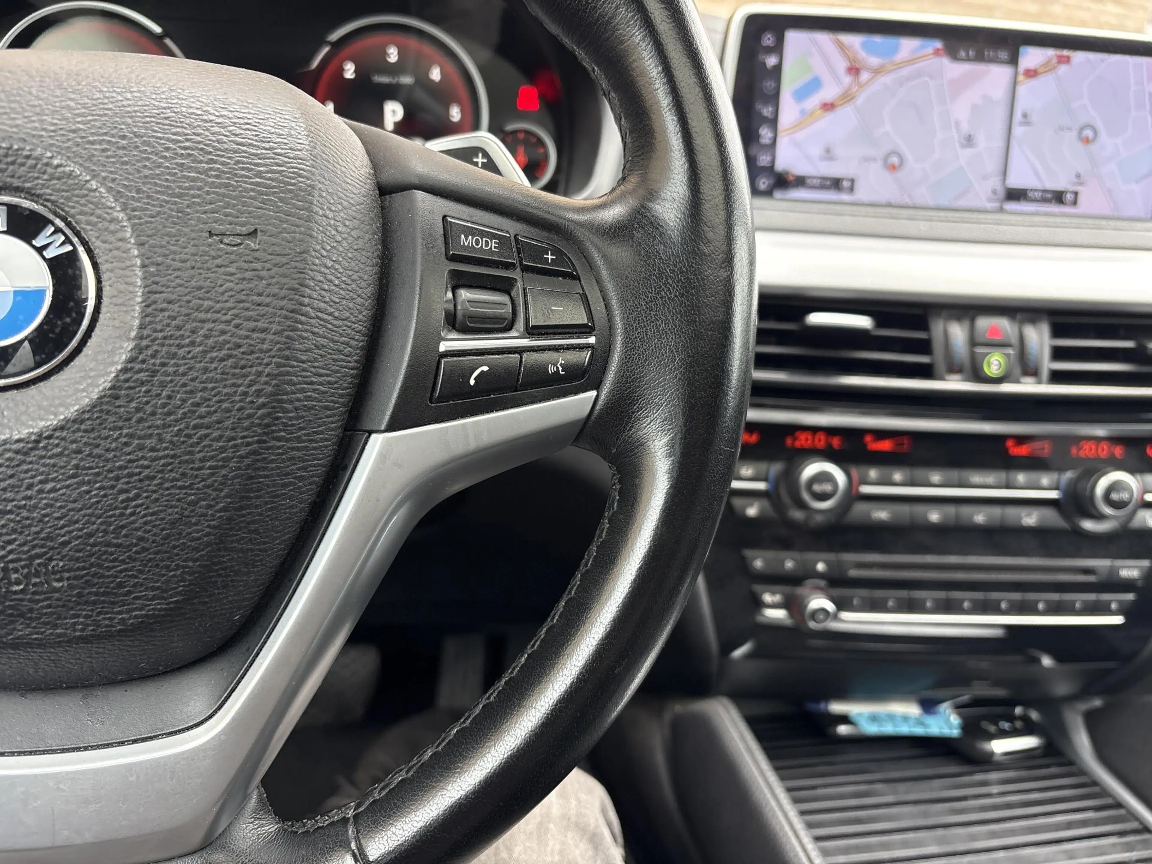 BMW X6 xDrive30d High Executive | Schuif/Kanteldak | Memo — photo 11