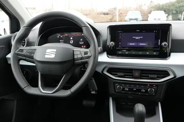 Seat Arona view 9