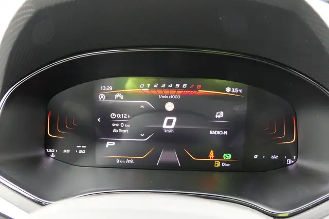 Seat Arona view 7