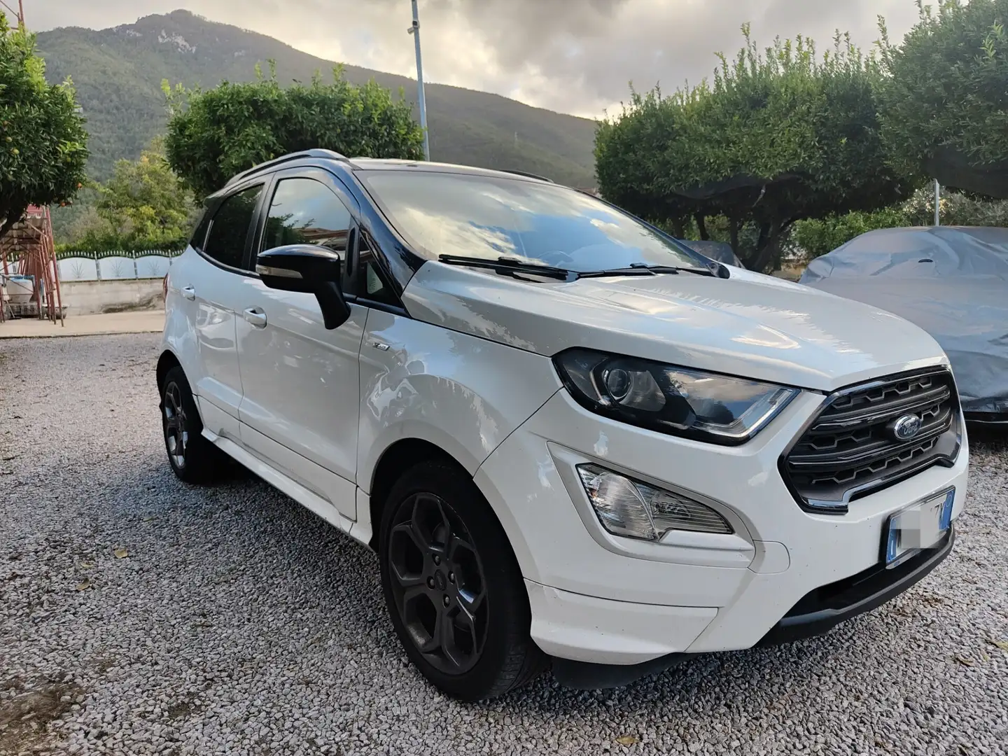 Ford EcoSport 1.5 TDCi 100 CV Start&Stop ST-Line Weiß - 1