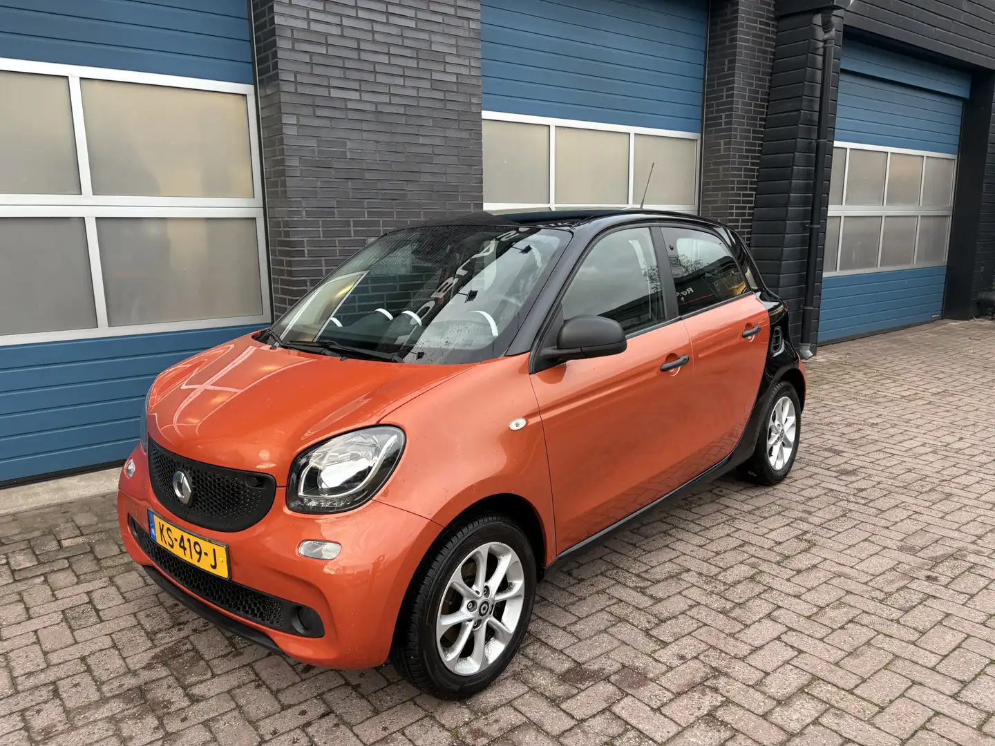 smart forFour 1.0 Pure, climate/cruise control, lmv Oranje - 2