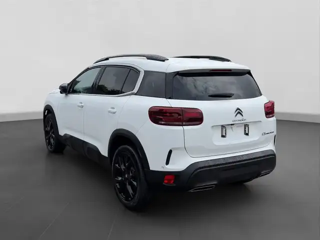 Citroen C5 Aircross view 3