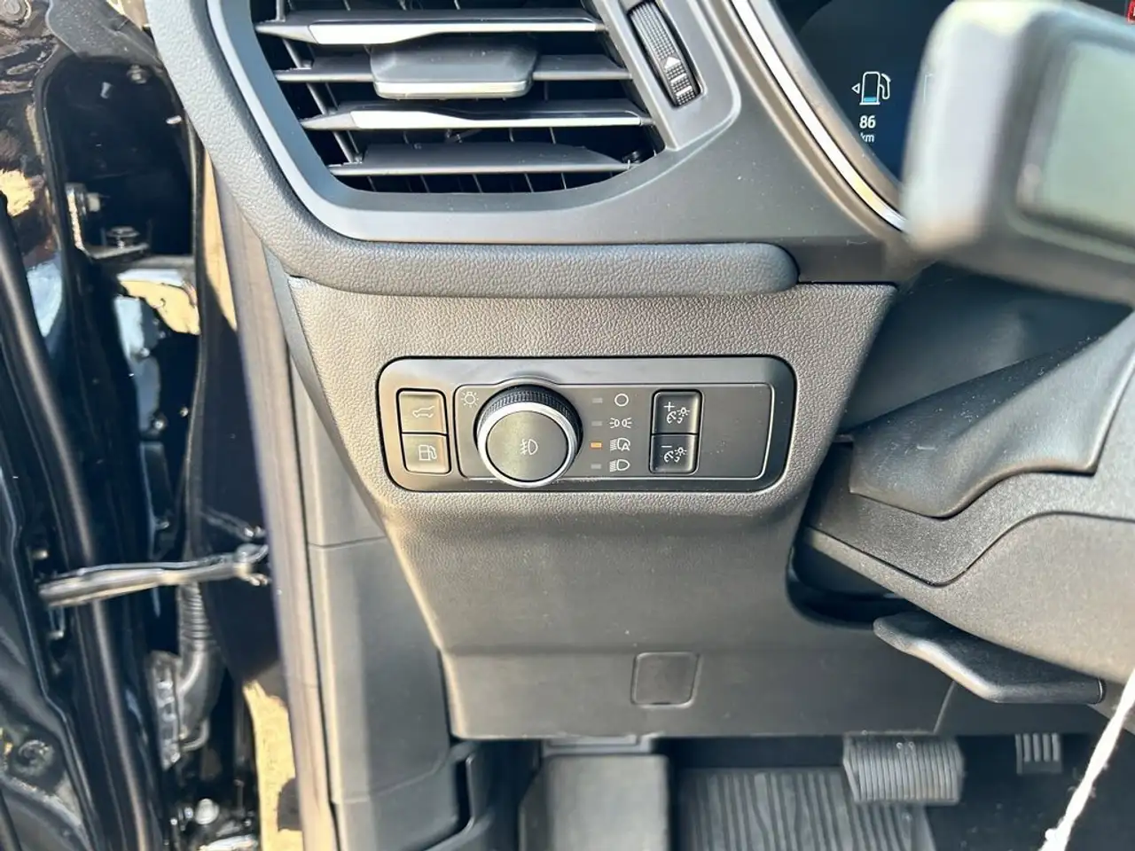 Ford Escape снимка Ford Escape