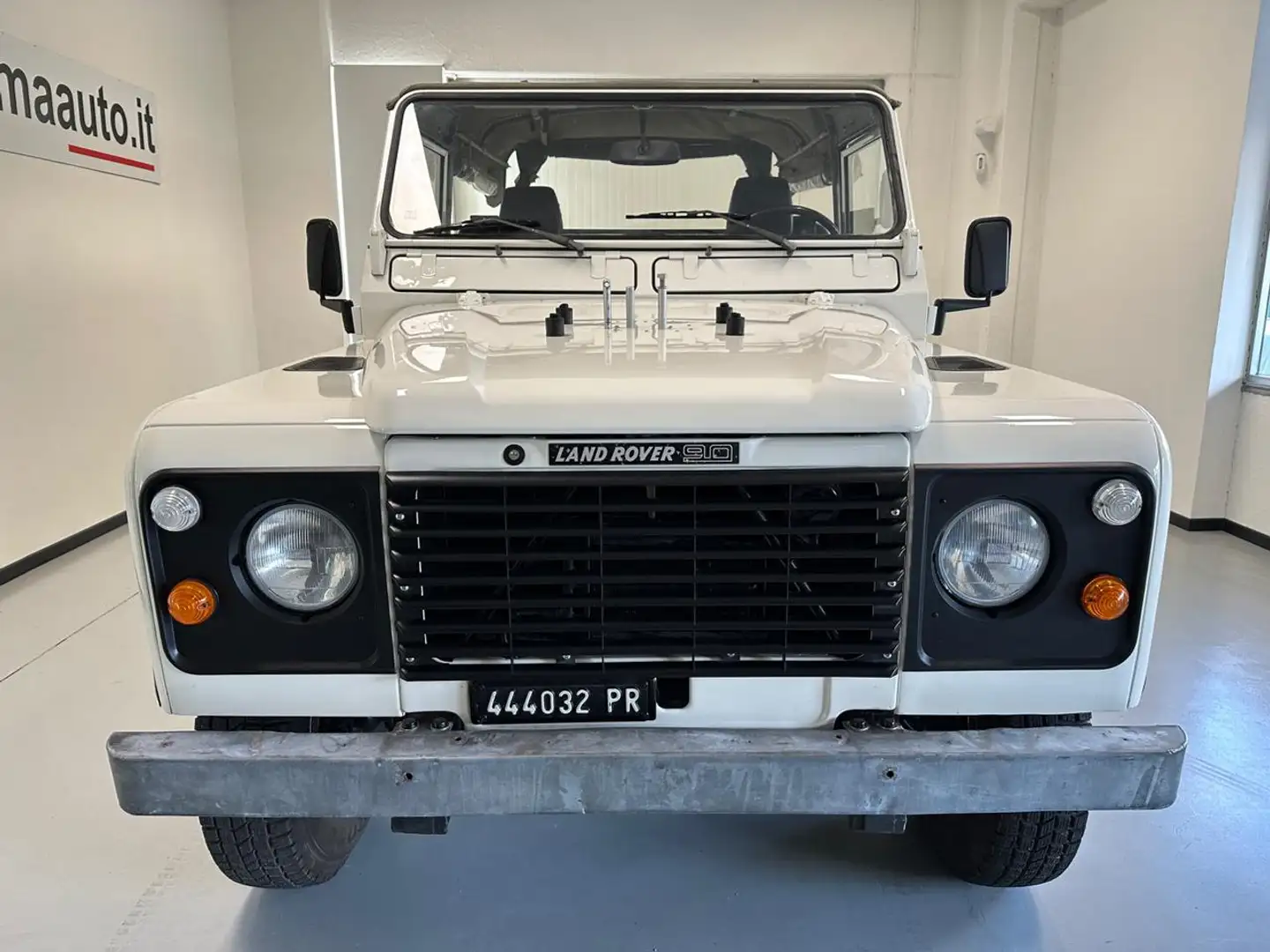 Land Rover Defender 90 diesel Soft-top Bianco - 2