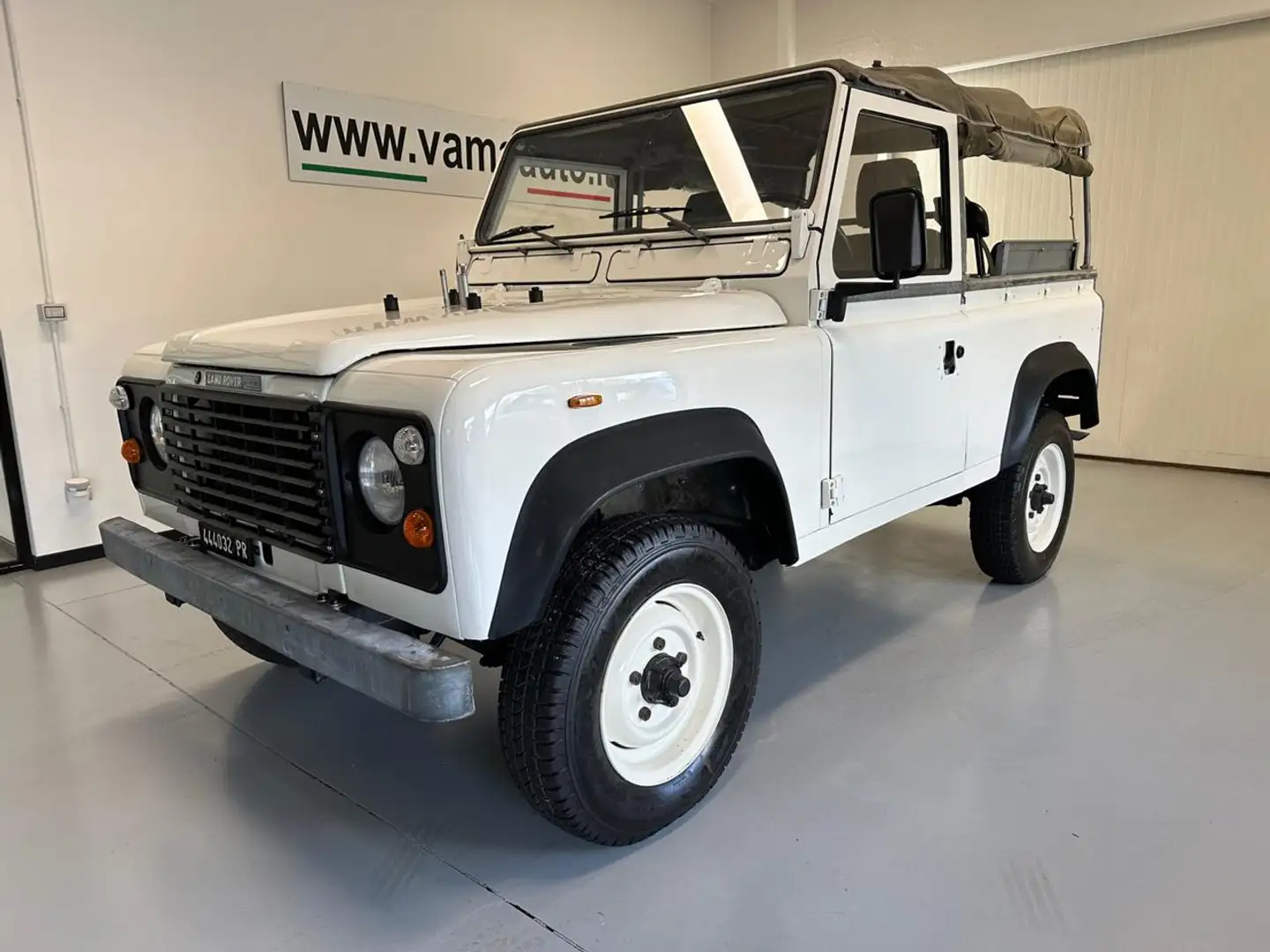 Land Rover Defender 90 diesel Soft-top Bianco - 1