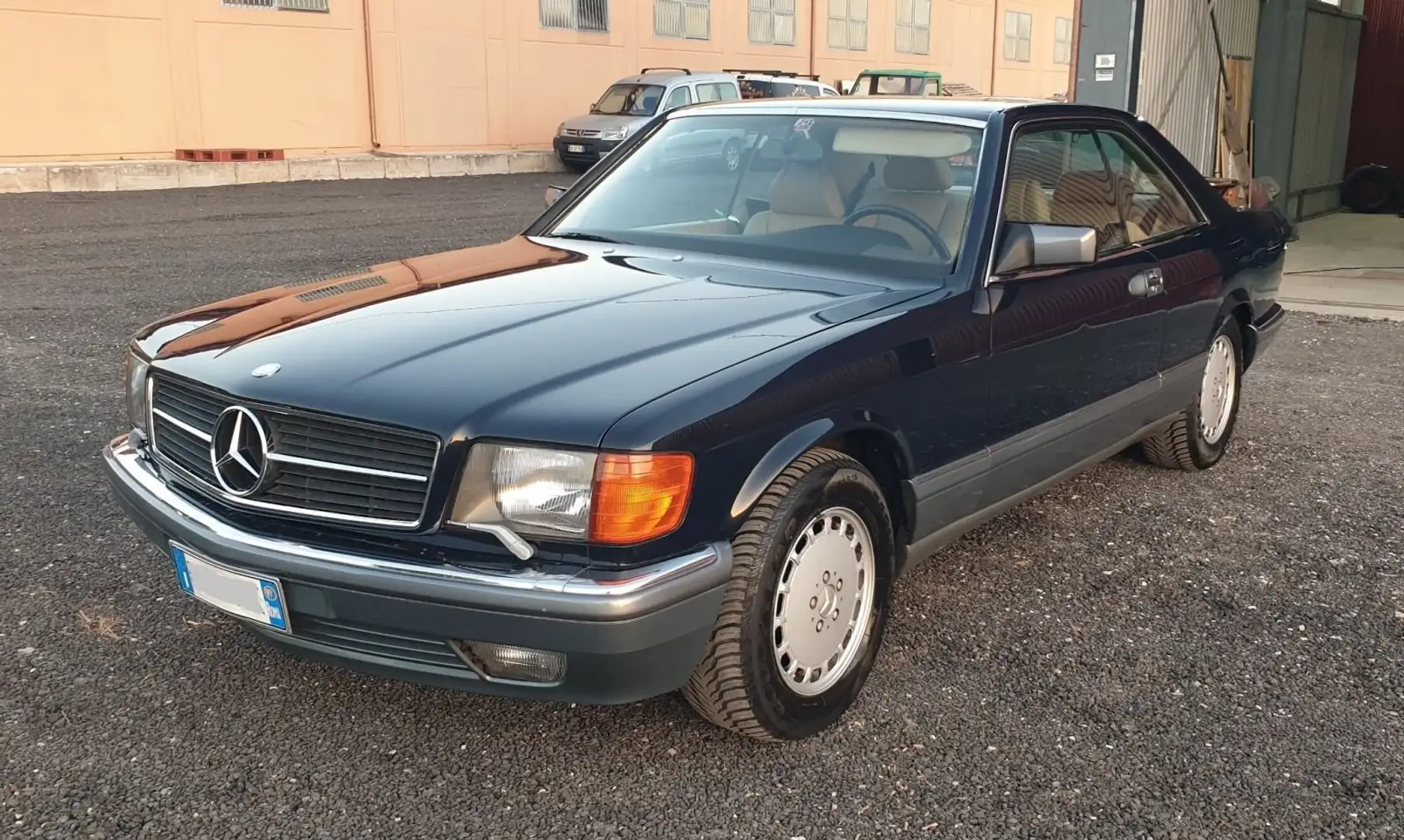 Mercedes-Benz 560 560 SEC Albastru - 1