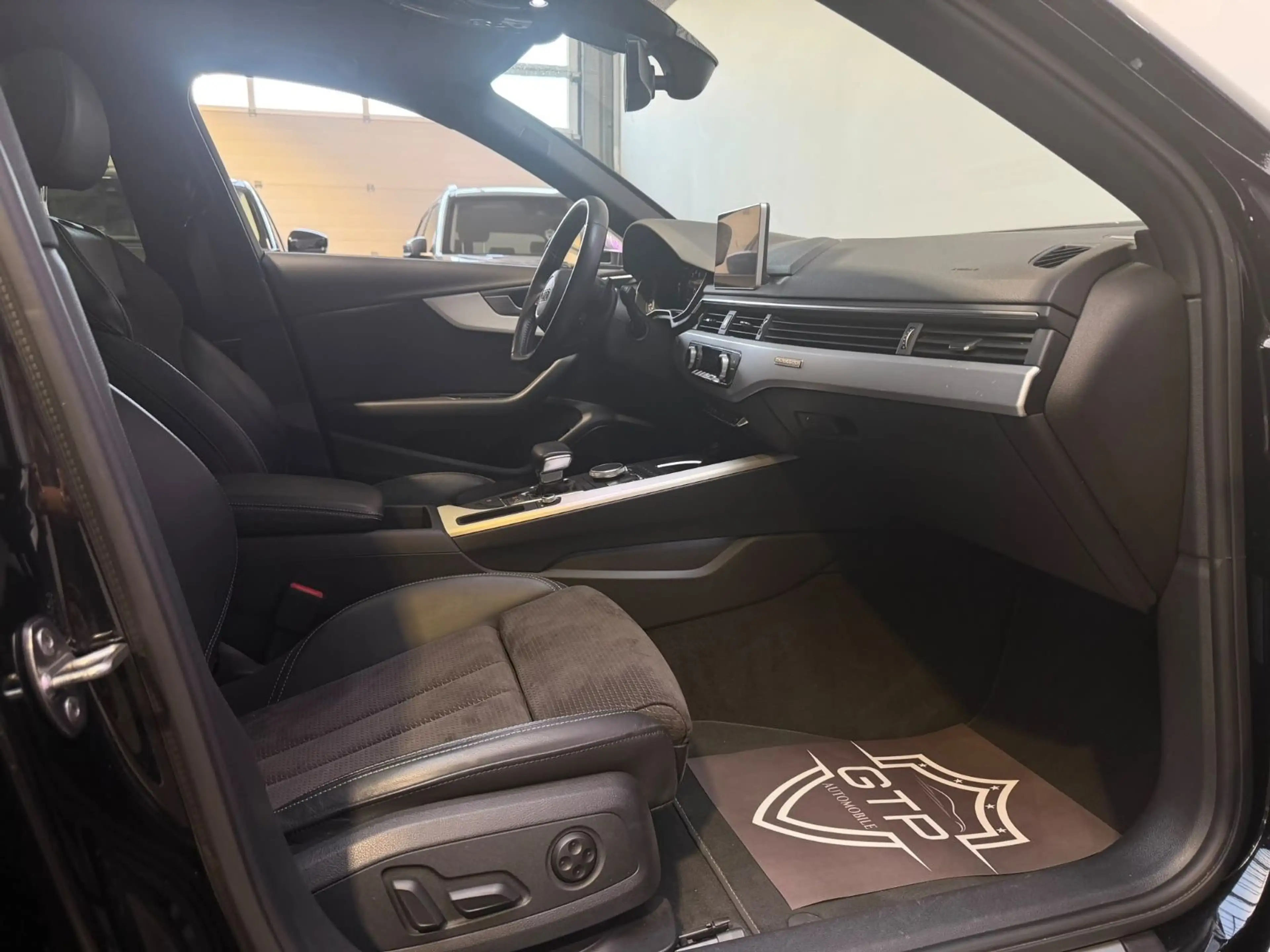 Audi S4 Avant 3.0 TFSI *VIRTUAL*B&O*Pano*Memory*R.Kam — photo 13