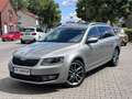 Skoda Octavia Combi Elegance AUTOMATIK+XENON+TEILLEDER Beige - thumbnail 1