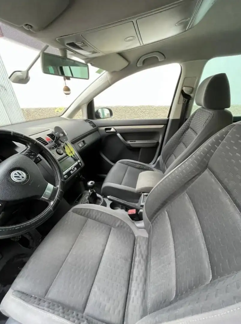 Volkswagen Touran 1.9TDI Edition 105 - 2
