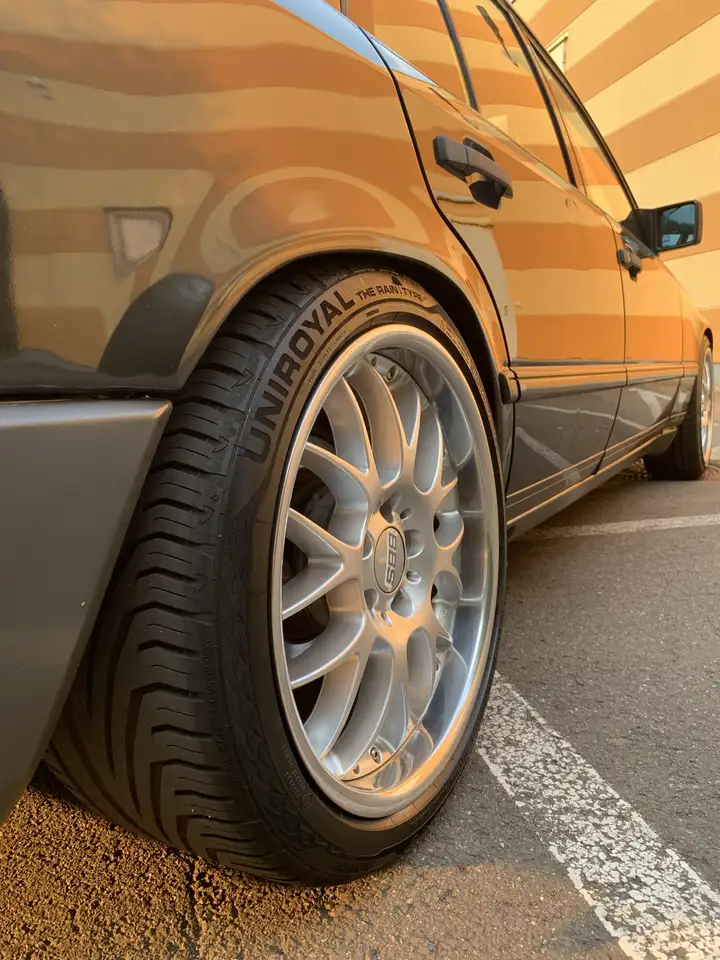 Mercedes-Benz E 230 E-Klasse TE, foto 6