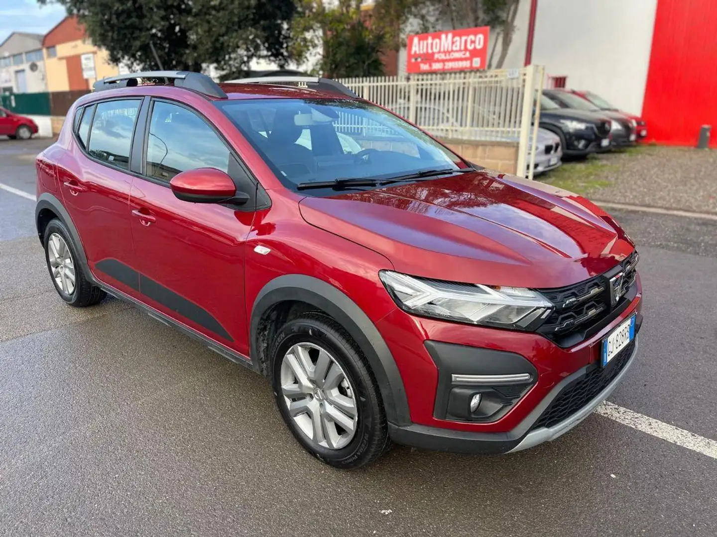 Dacia Sandero Stepway 1.0 TCe ECO-G Essential Rouge - 1