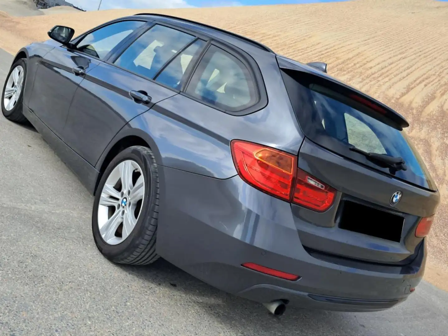 BMW 316 316i Touring Aut. Sport Line Gris - 2