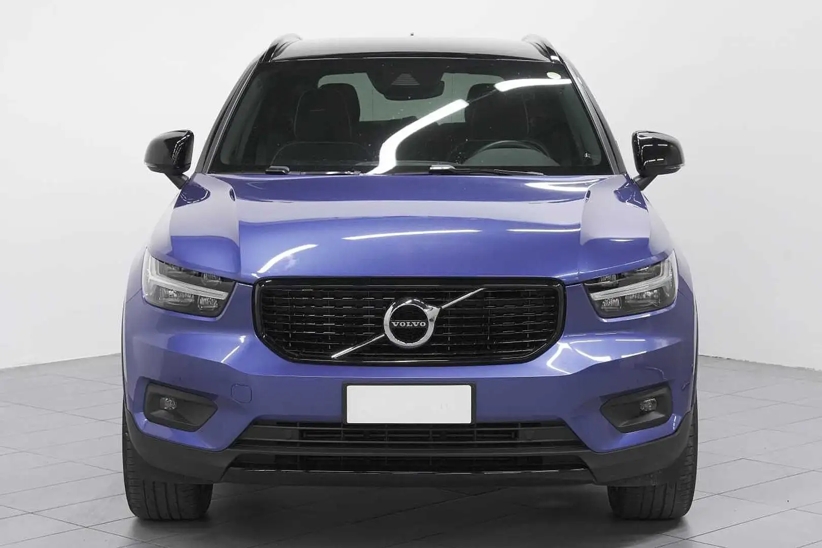 Volvo XC40 1.5 T3 R-Design 163cv auto my21 Blu/Azzurro - 2