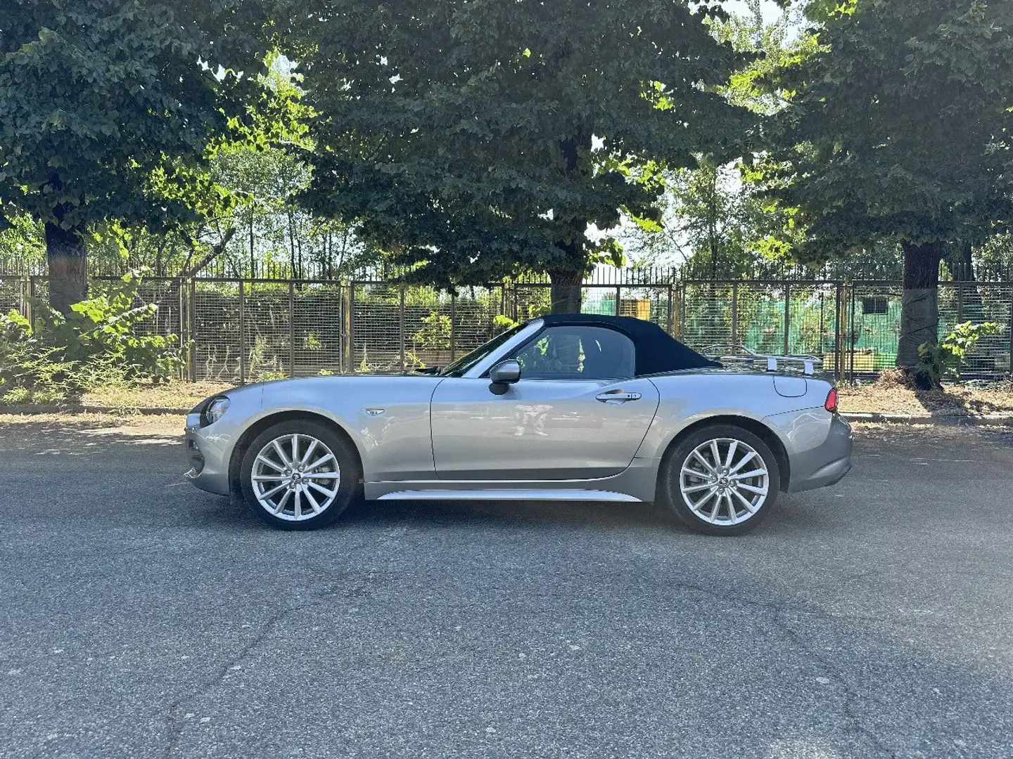 Fiat 124 Spider 1.4 Multi Air 140cv Lusso Grigio - 2