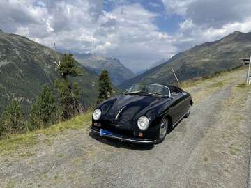 Porsche Vintage Speedster 356 Cabrio in Schwarz /
