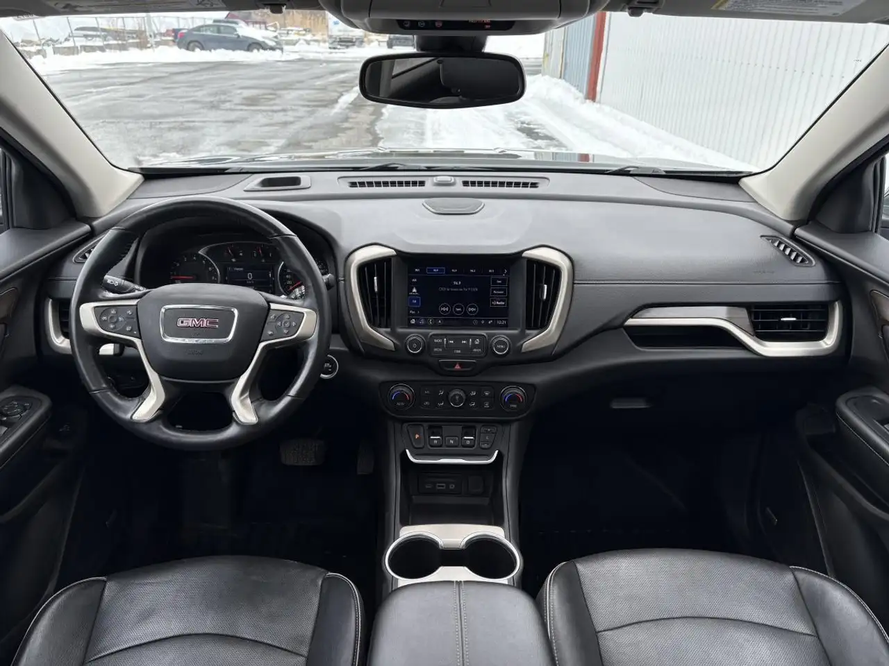 GMC Terrain снимка GMC Terrain