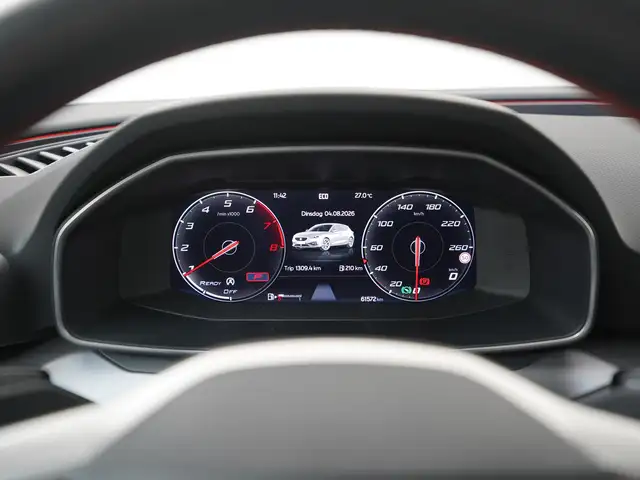Seat Leon view 9