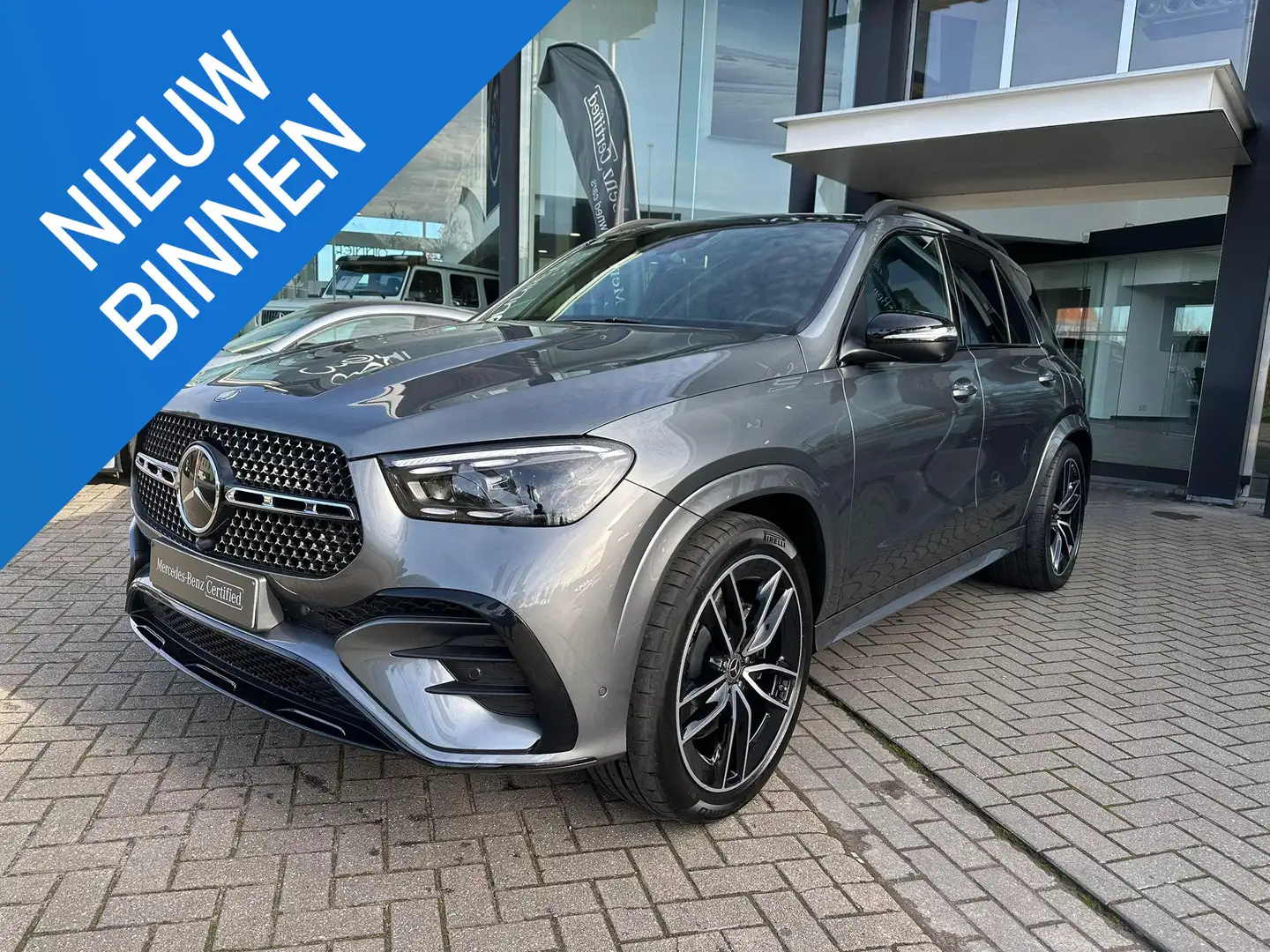Mercedes-Benz GLE 350 GLE de 4MATIC AMG Line Gris - 1