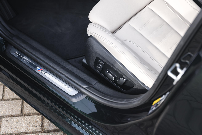 BMW 330 3 Serie Touring 330e M Sport Automaat / Panoramada — photo 13