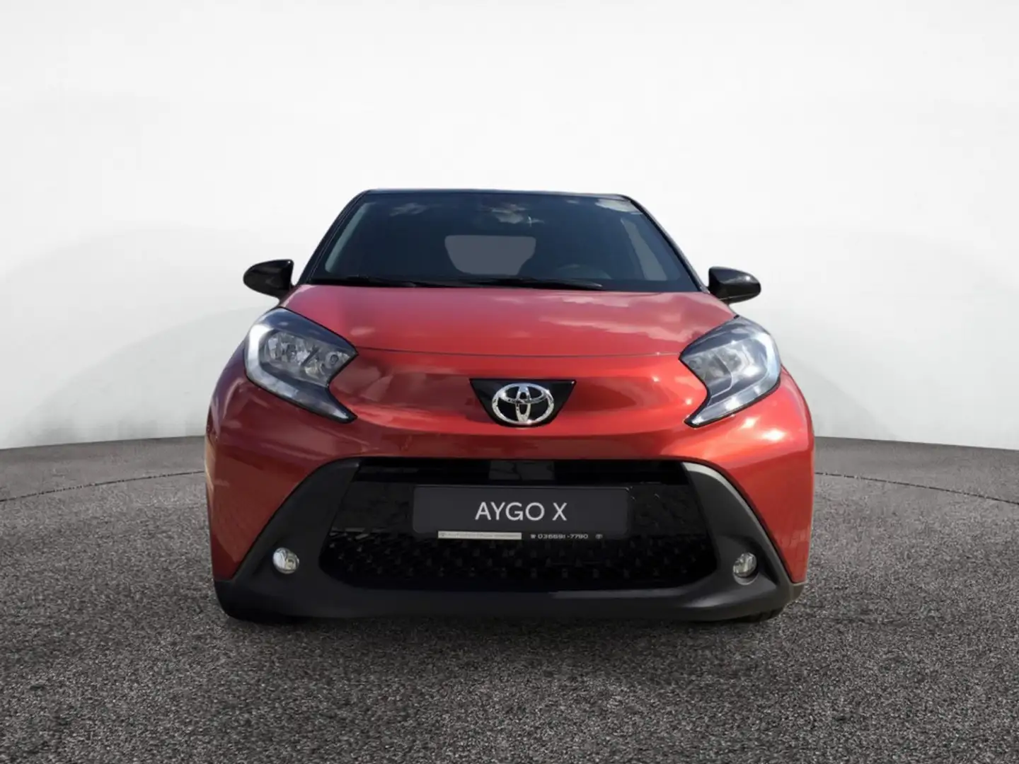 Toyota Aygo X 1.0 Teamplayer Rood - 2