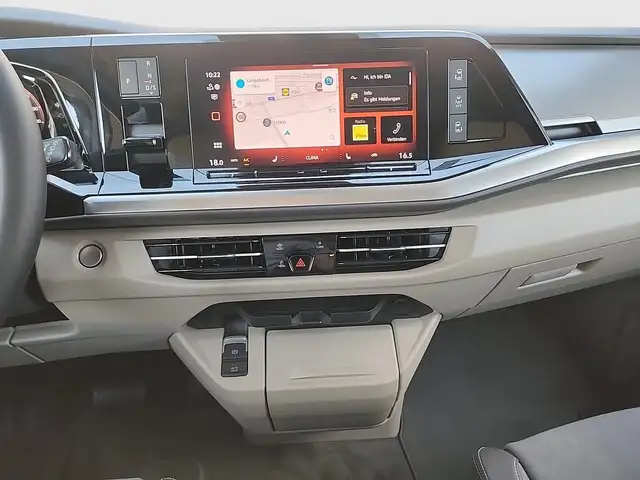 Volkswagen Multivan view 14