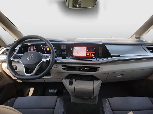 Volkswagen Multivan view 9