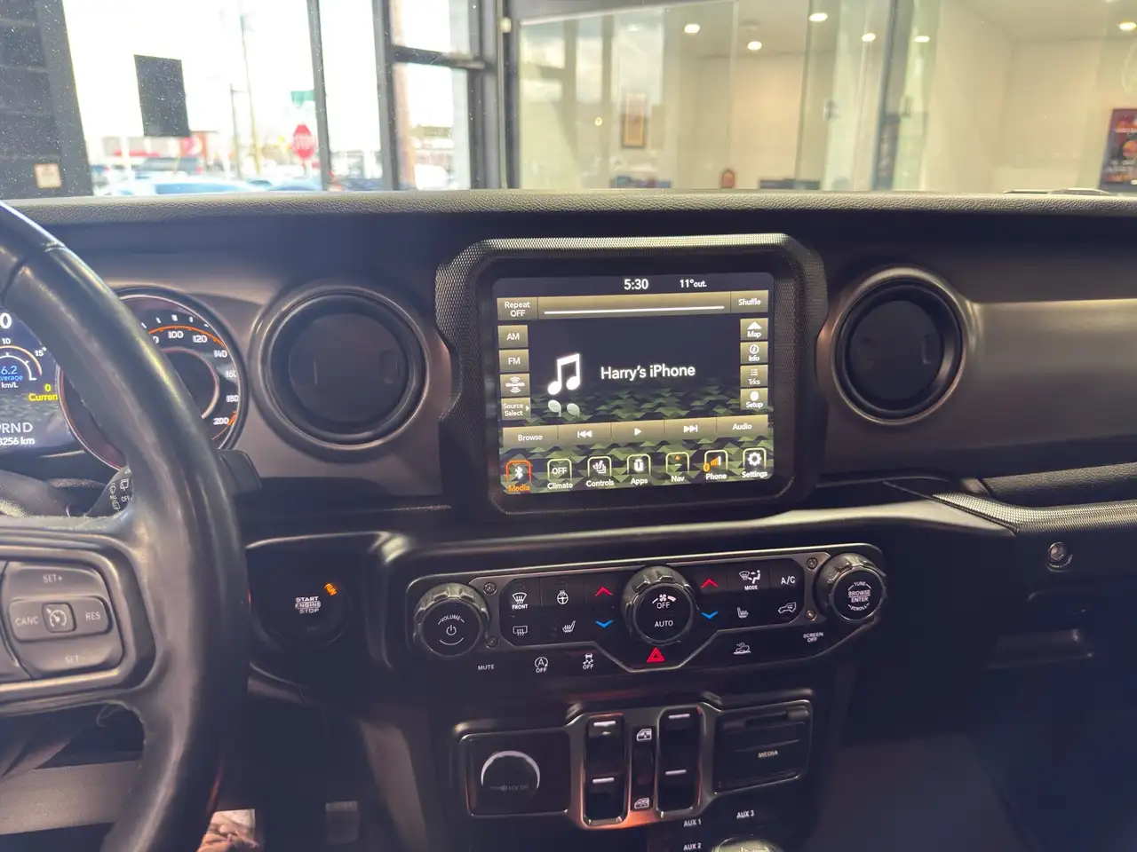 Jeep Wrangler снимка Jeep Wrangler