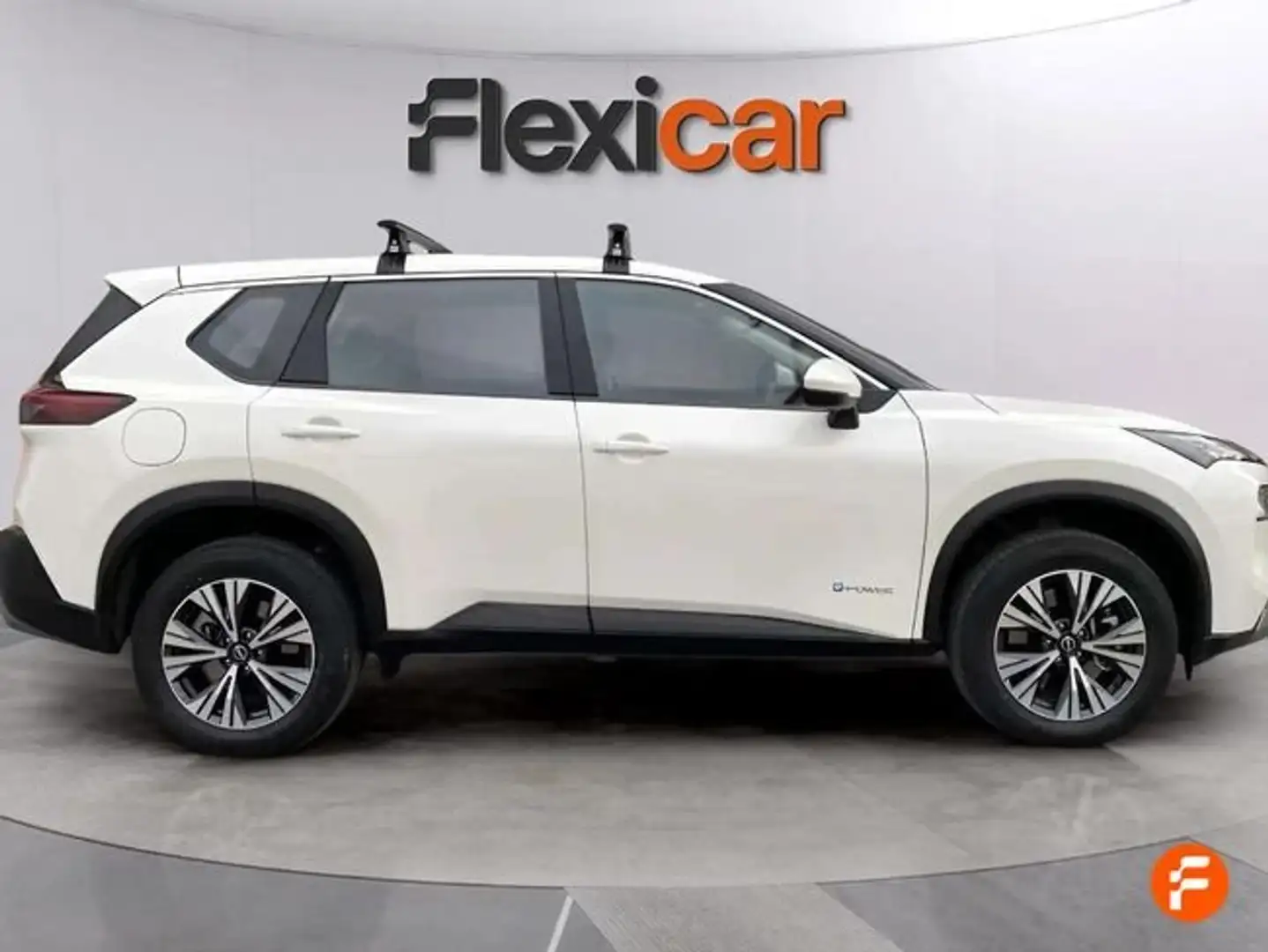 Nissan X-Trail 5pl 1.5 e-4ORCE 158kW 4x4 A/T Acenta Alb - 2