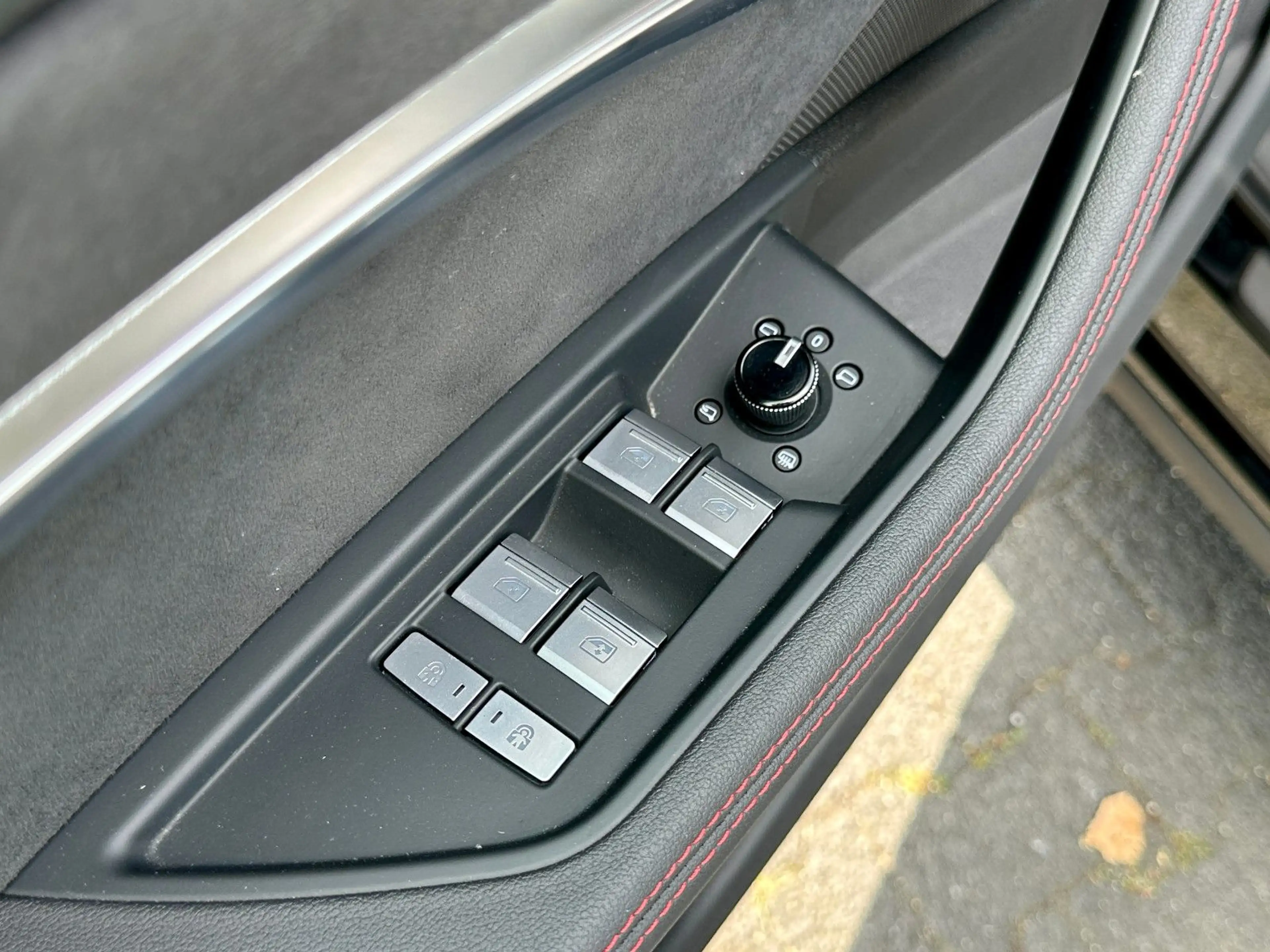 Audi Q8 e-tron 55 qu S LINE BLACK PANO B&O 360° LUFTF — photo 7