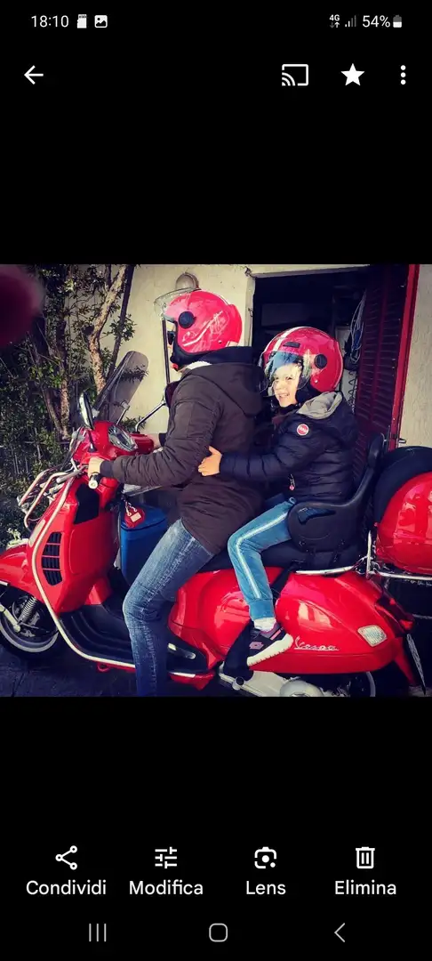 Piaggio GTS 250 Vespa 250 GTS Roşu - 2