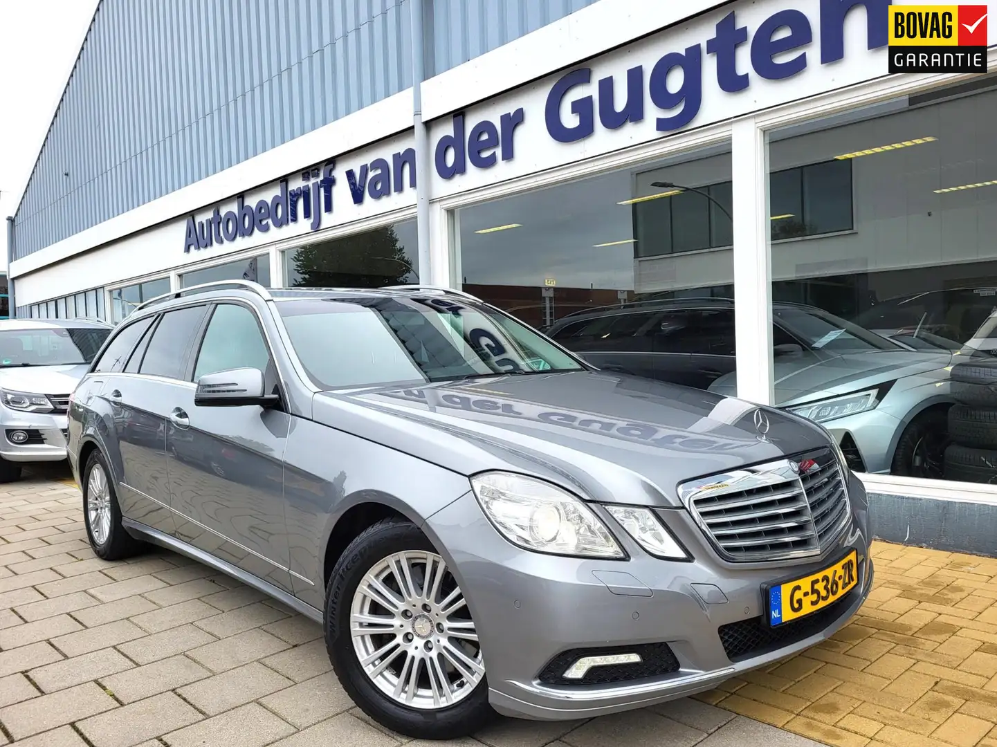 Mercedes-Benz E 250 Estate CGI Elegance / Luchtvering / ClimateControl Grijs - 1