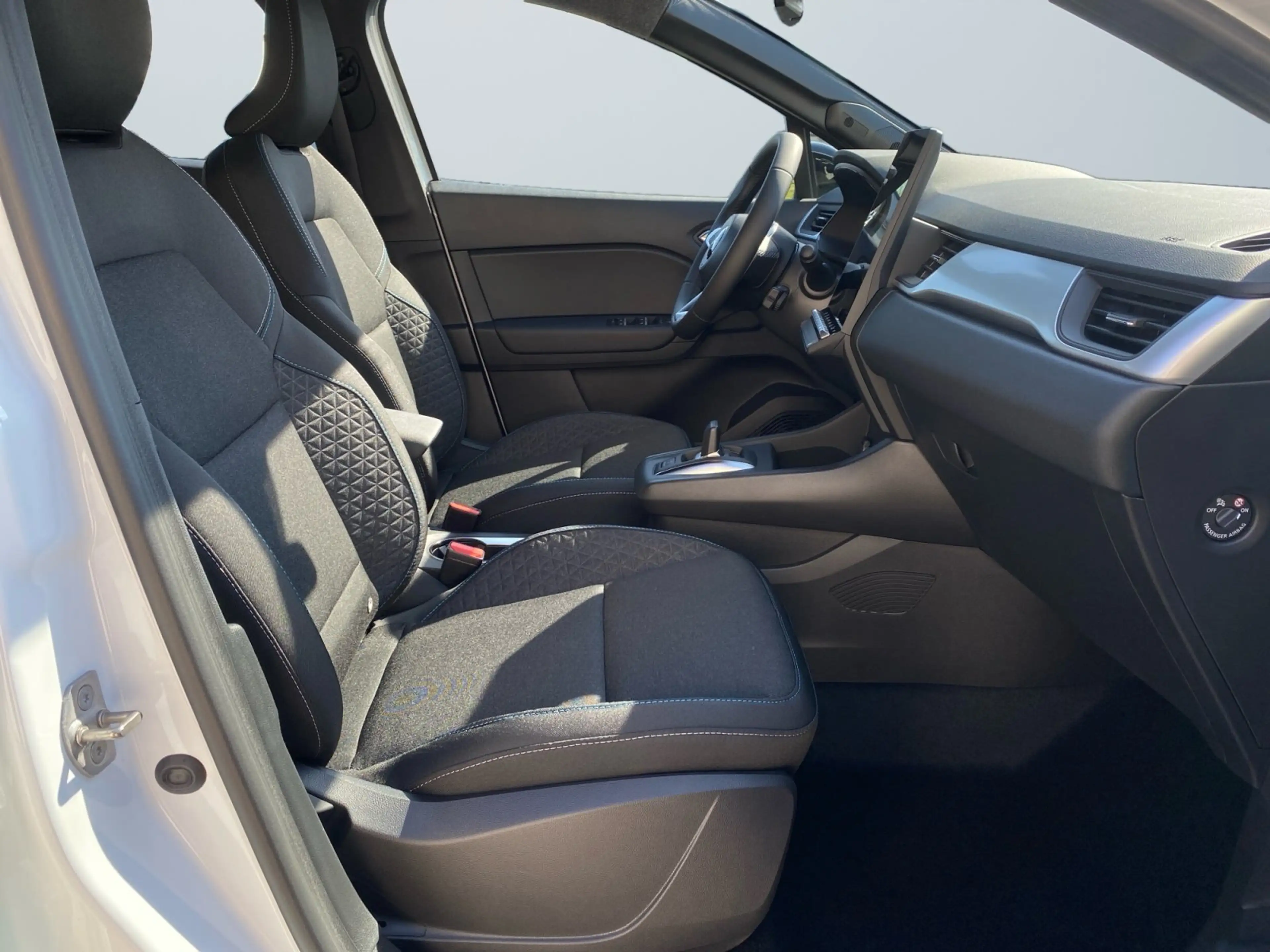 Mitsubishi Grandis Diamant PLUS 1.8l TEMP+KAMERA+SHZ+DAB — photo 10