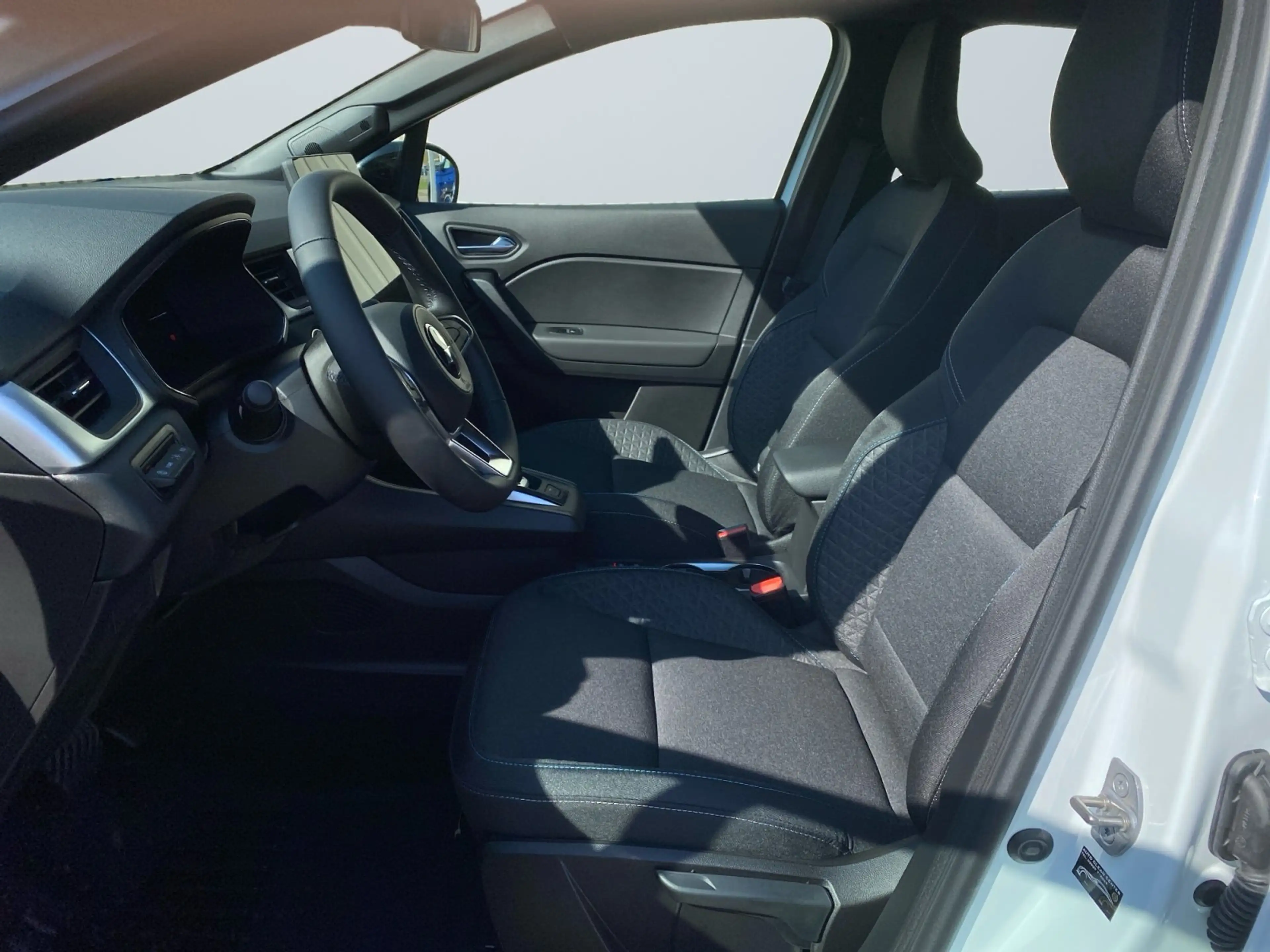 Mitsubishi Grandis Diamant PLUS 1.8l TEMP+KAMERA+SHZ+DAB — photo 7