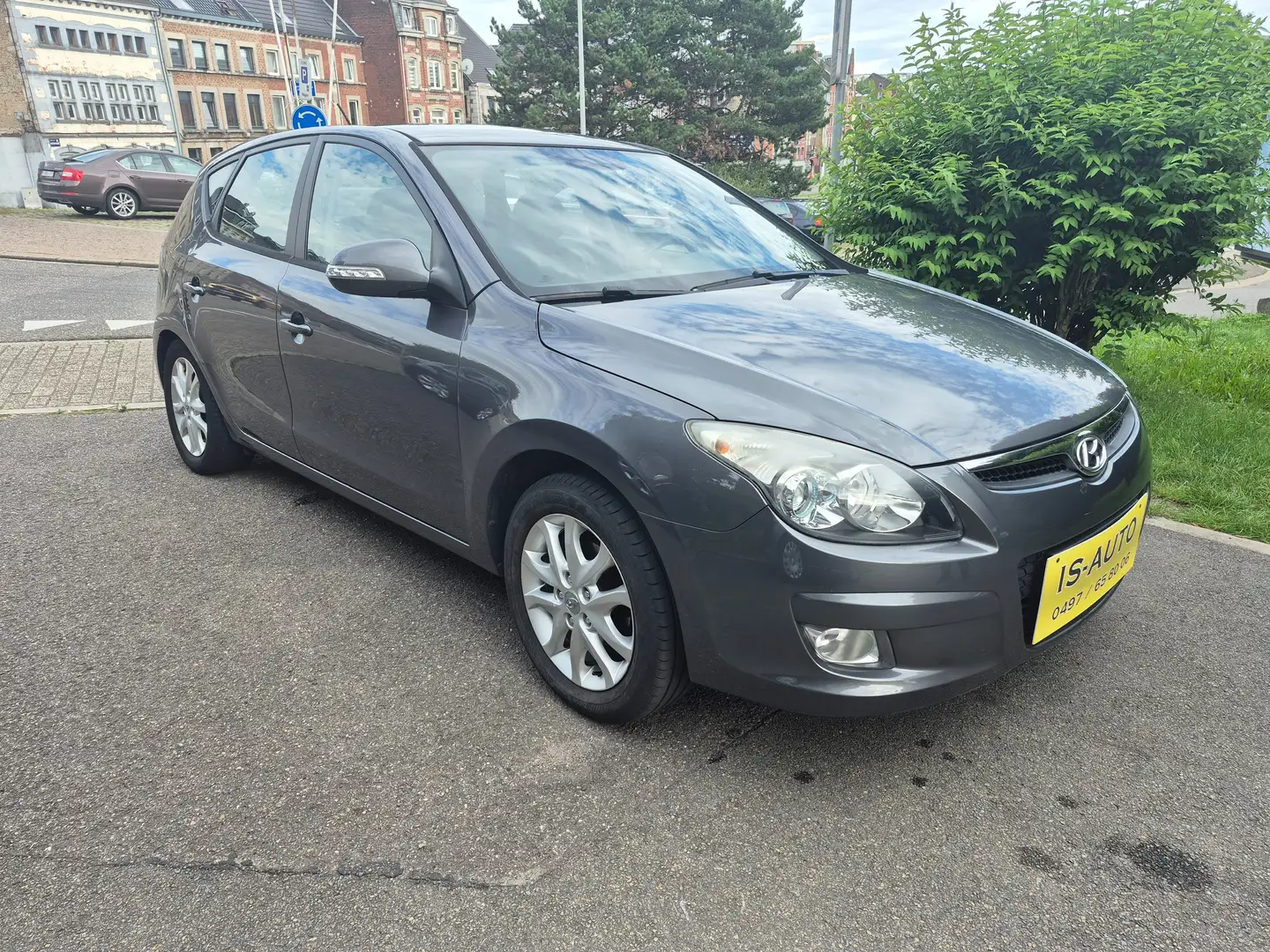 Hyundai i30 i30 1.6i Style Gris - 1