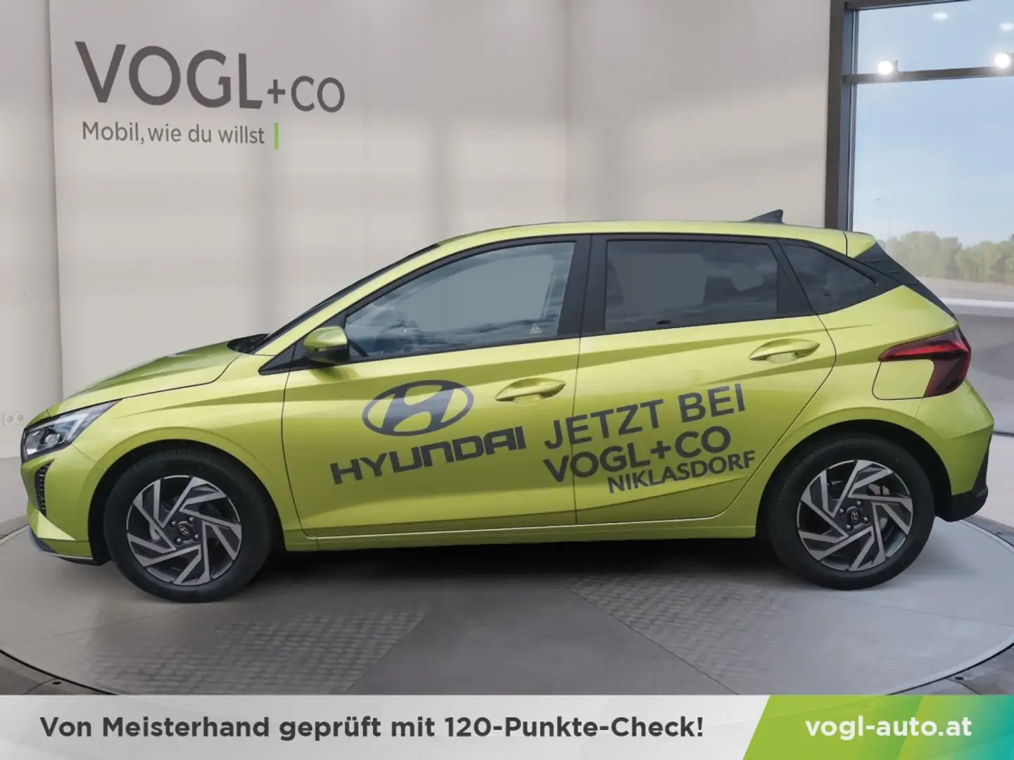 Hyundai i20 Comfort Line 1.2 MPI 79PS Amarillo - 2