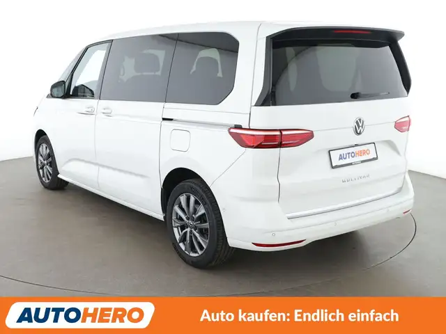 Volkswagen Multivan view 4