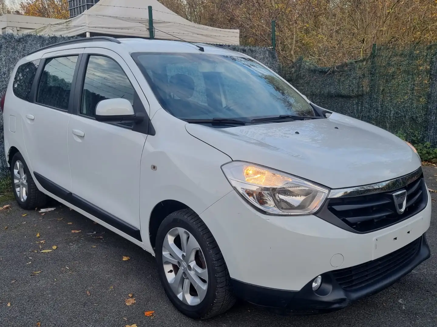 Dacia Lodgy Lodgy 1.2 TCe Anniversary 2 7pl. Blanc - 1