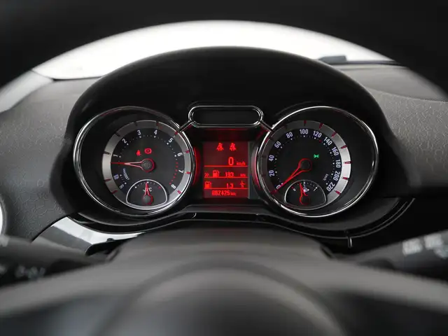 Opel Adam view 8