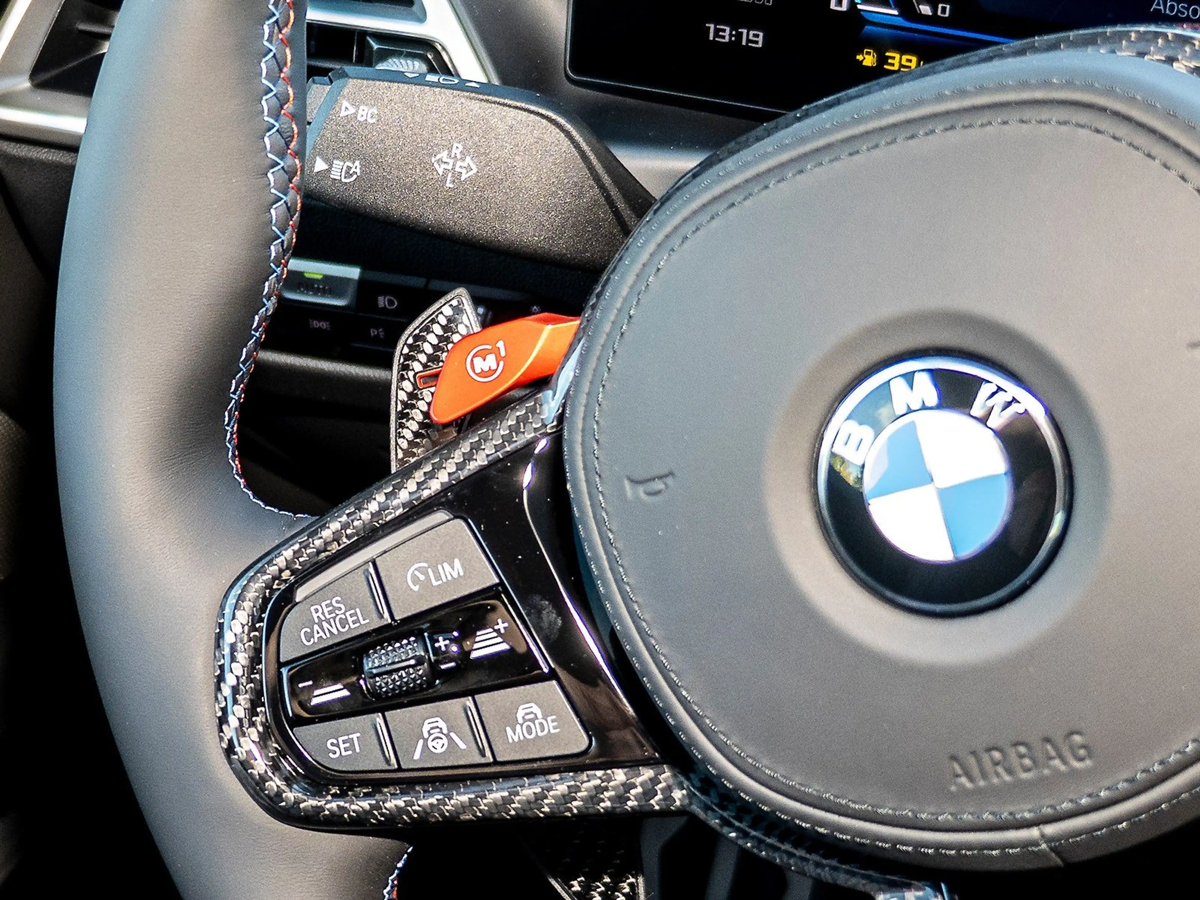 BMW M4 Competition HERBSTKNALLER 23.620 EUR sparen! — photo 13