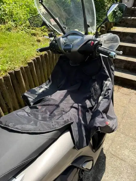Honda SH 350I - foto 8