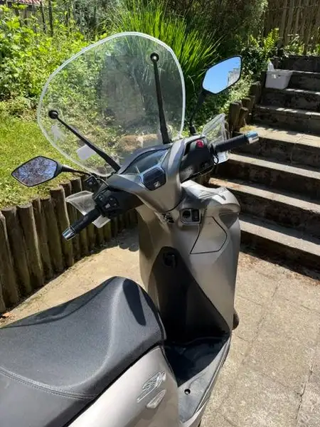 Honda SH 350I - foto 2