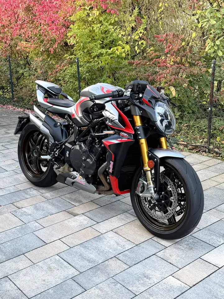 MV Agusta Brutale