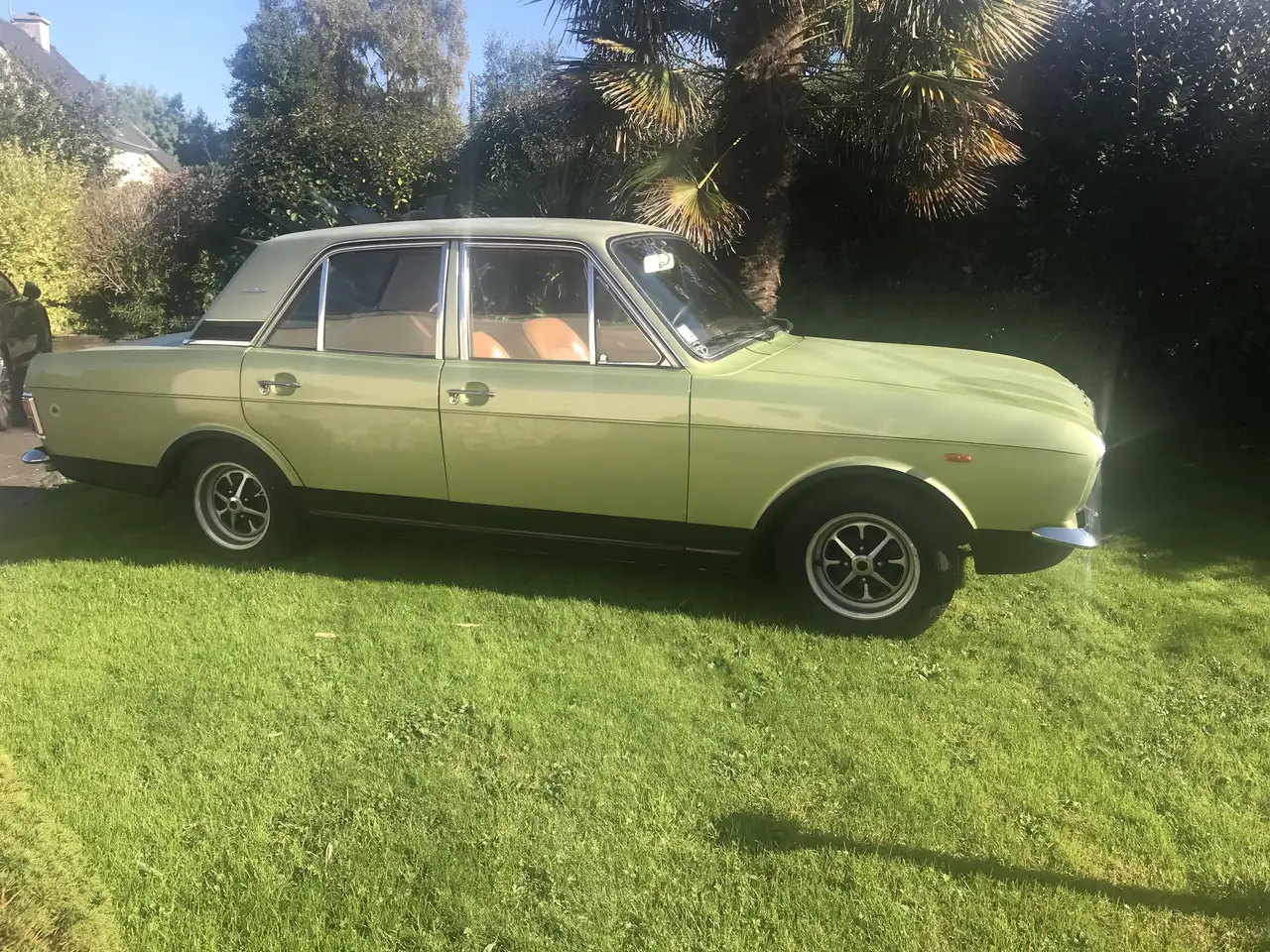 Ford, foto 3