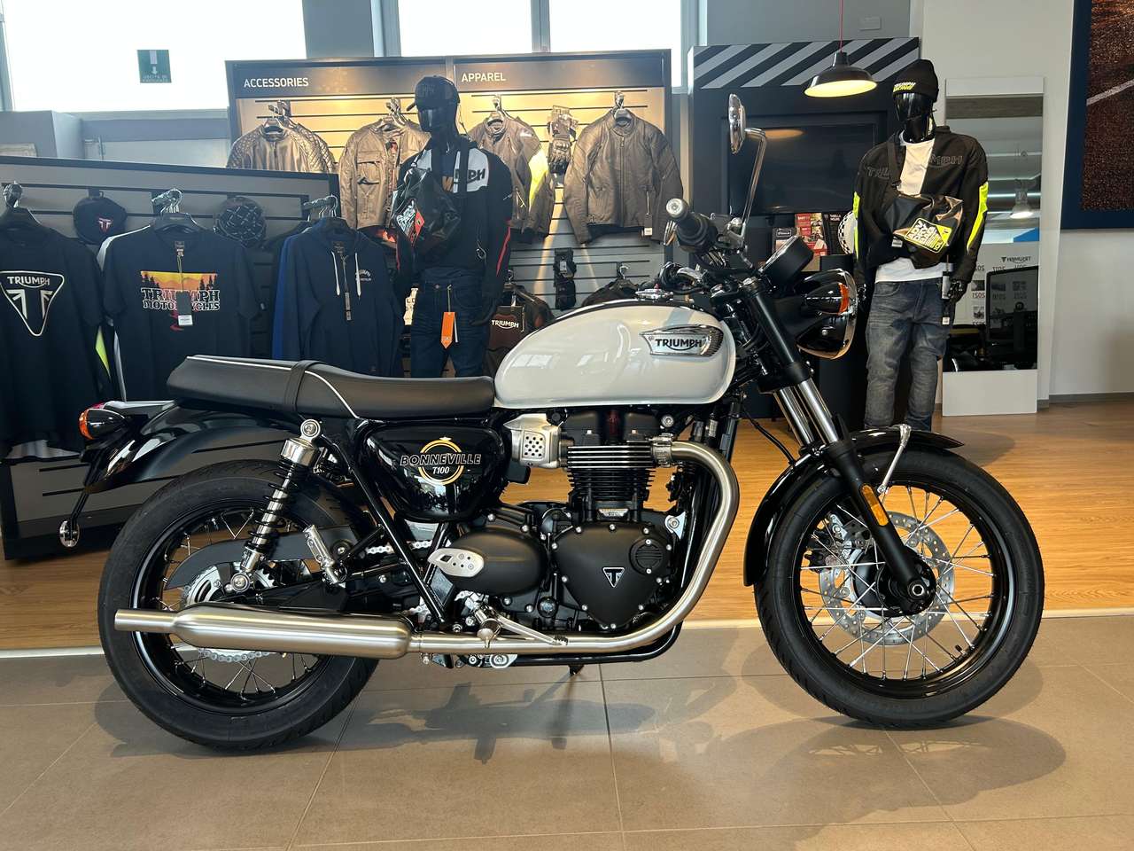 Triumph Bonneville T100