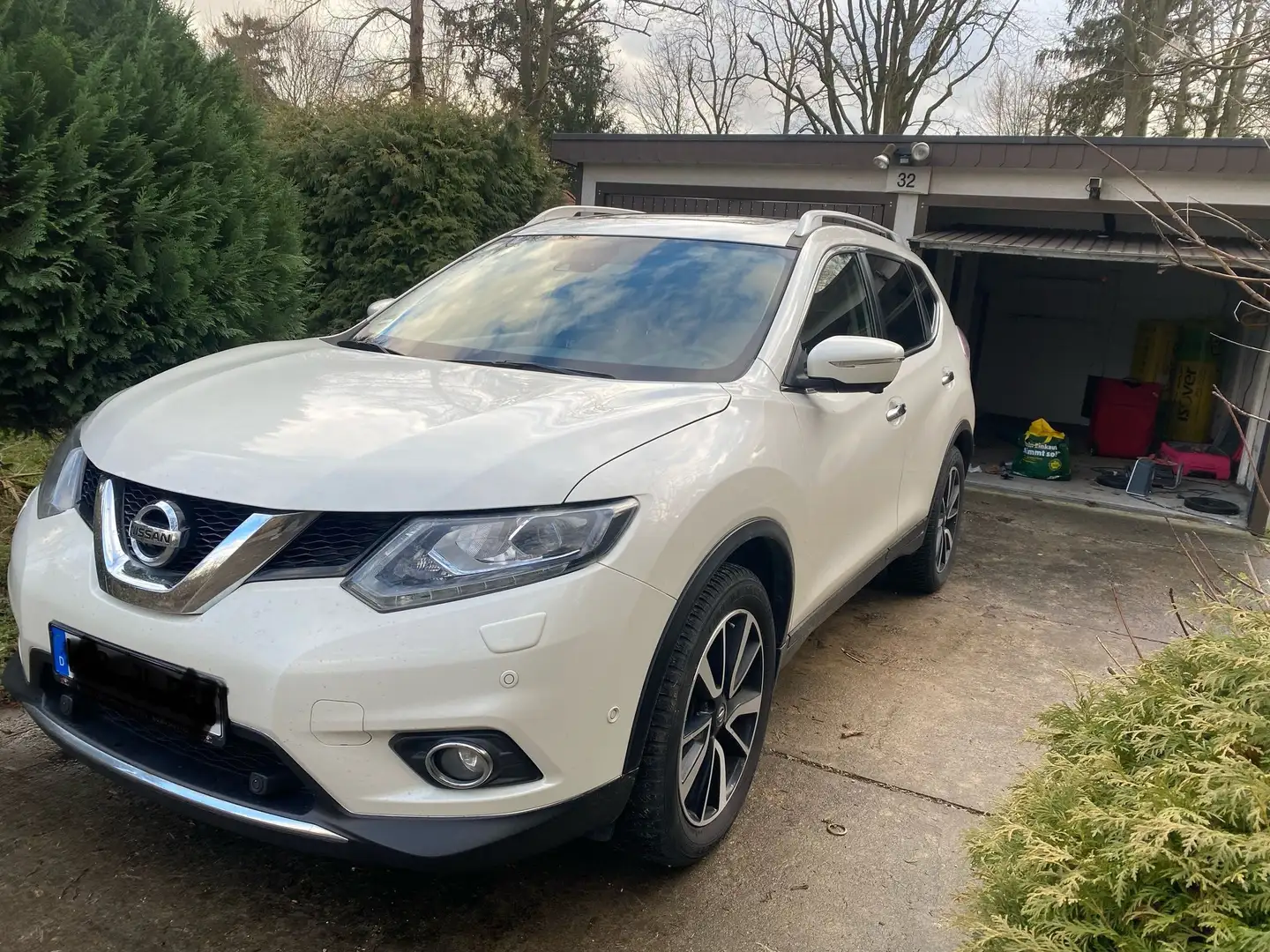 Nissan X-Trail X-Trail1.6 dCi Xtronic360 NAVI Panorama Kamera 360 Weiß - 1