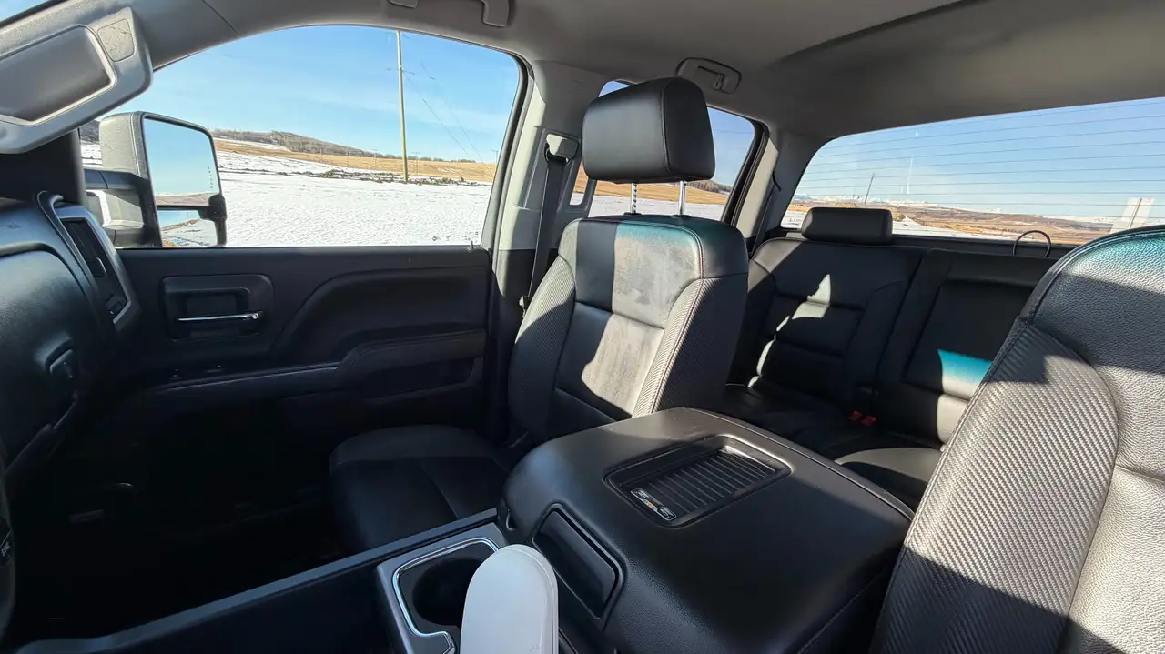 GMC Sierra 2500HD снимка GMC Sierra 2500HD