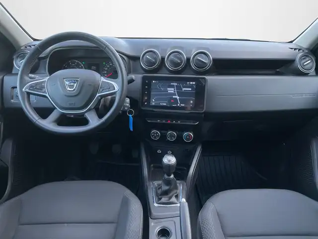 Dacia Duster view 13