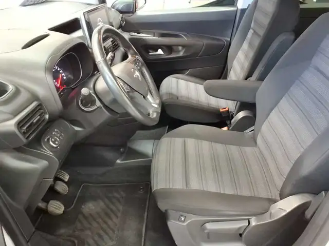 Opel Combo view 7