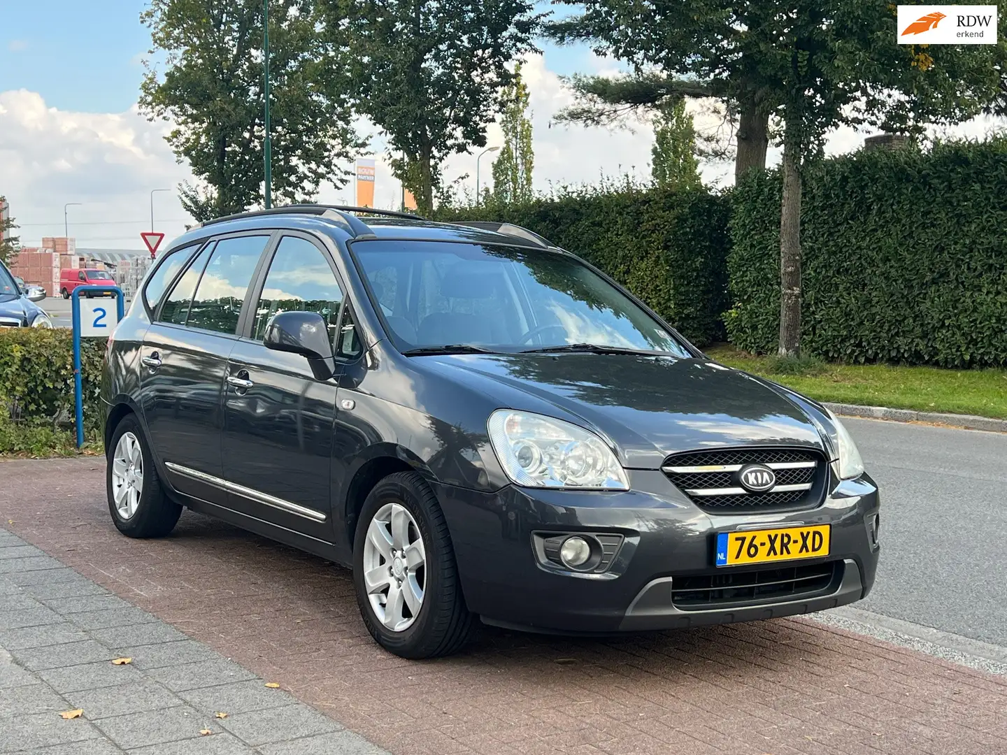 Kia Carens 2.0 CVVT X-ecutive **APK 09-2026/ RUIME AUTO Grigio - 1